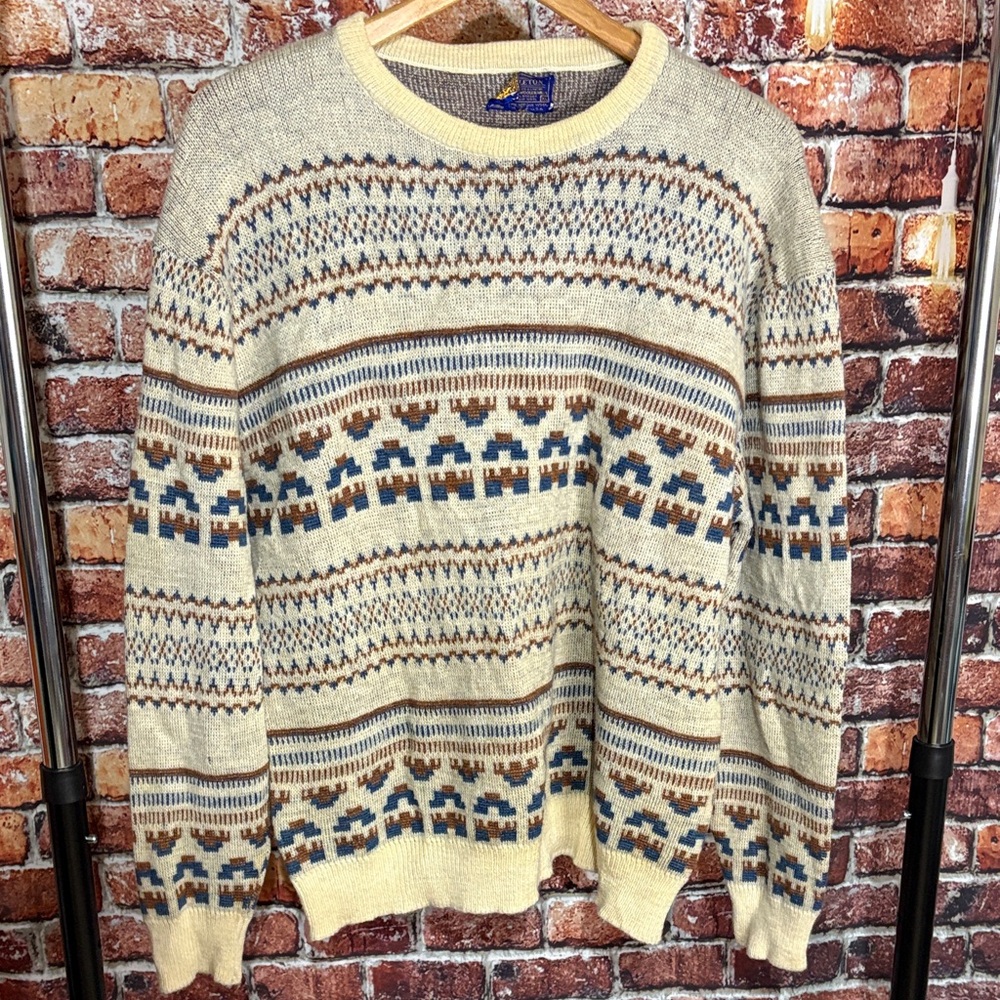 Pendleton Vintage Men's Wool Patterned Sweater Cr… - image 1